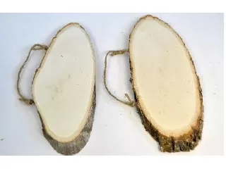 Fa szelet ovális juta akasztóval  sz:12cm ,v:1cm ,h.:35-40cm