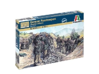 Italeri: II. világháborús német ejtőernyősök trópusi egyenruhában, 1:72