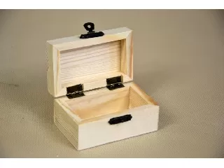 Fa láda, teli tetős 8*4,4*4,4 CM
